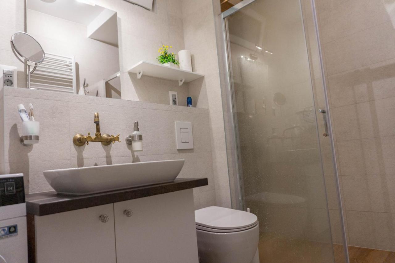Apartment Maksimir Yard Загреб Екстериор снимка